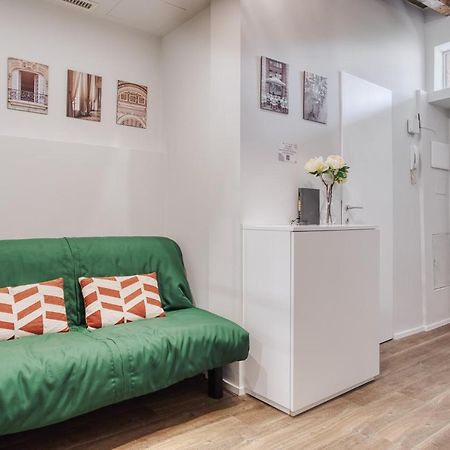 Apartamento Joivy Delightful 1-Bed Flat In The Centre Of Milán Exterior foto
