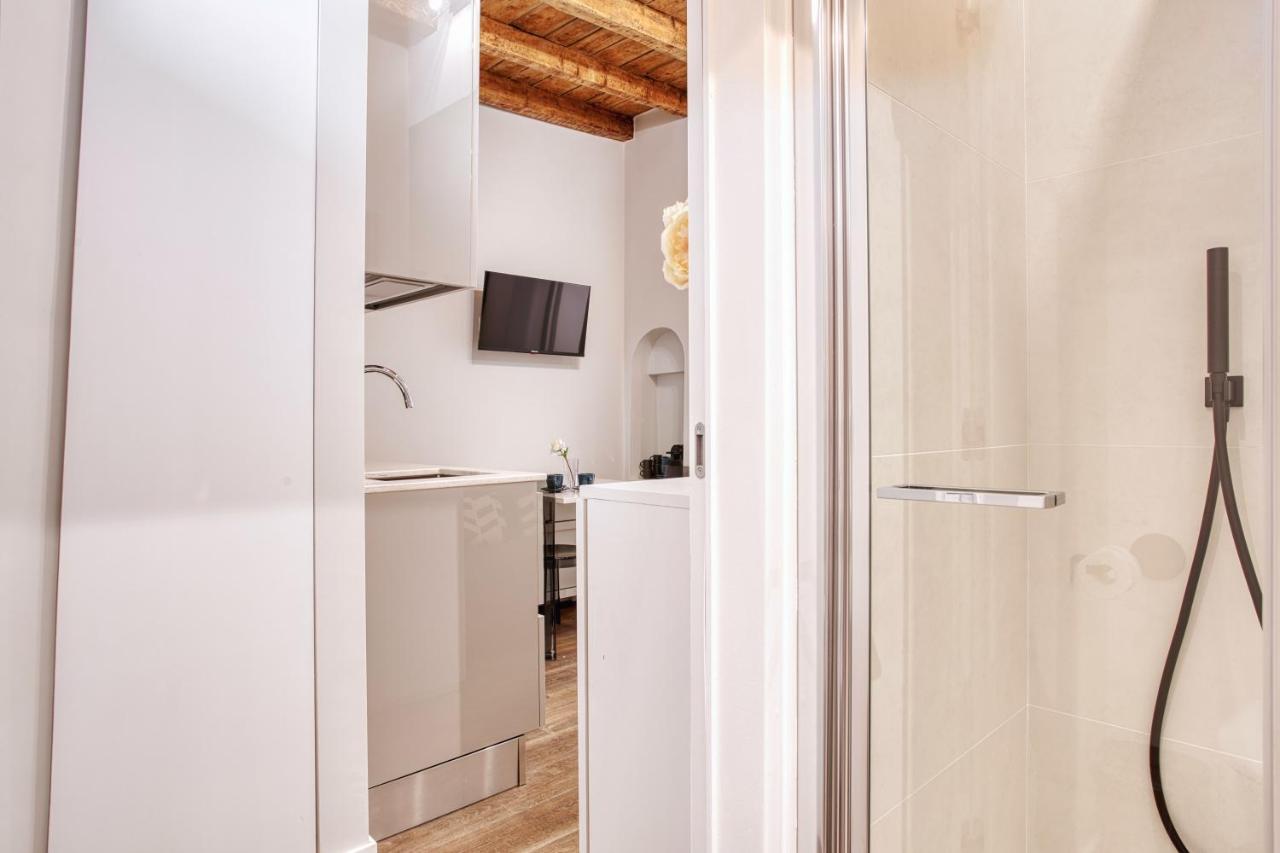 Apartamento Joivy Delightful 1-Bed Flat In The Centre Of Milán Exterior foto