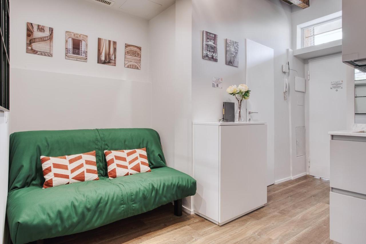 Apartamento Joivy Delightful 1-Bed Flat In The Centre Of Milán Exterior foto
